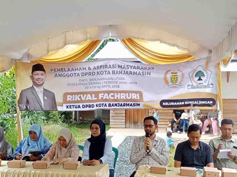 Aspirasi Warga Di Sungai Jingah Di Tindak Lanjuti : Rikval Fachruri Bersama Perwakilan SKPD Terkait Langsung Tinjau Jalan Warga Yang Rusak